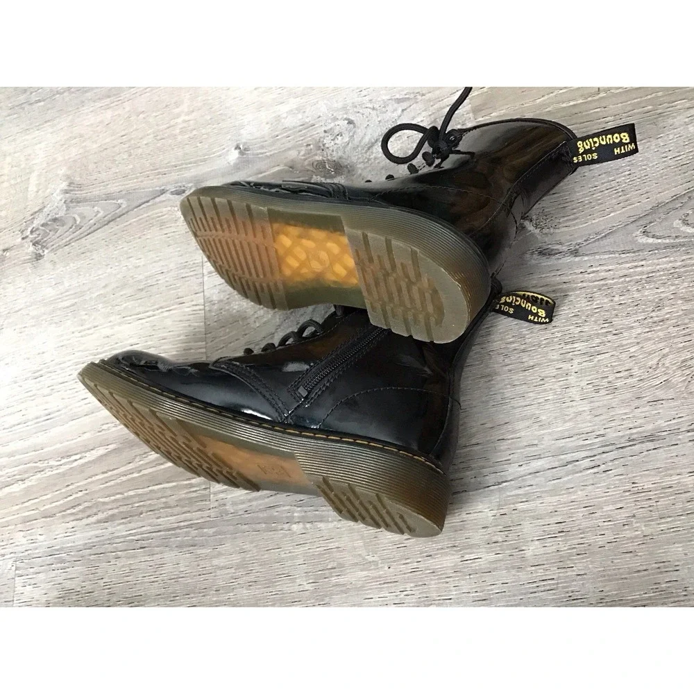 Dr. Martens welcome my